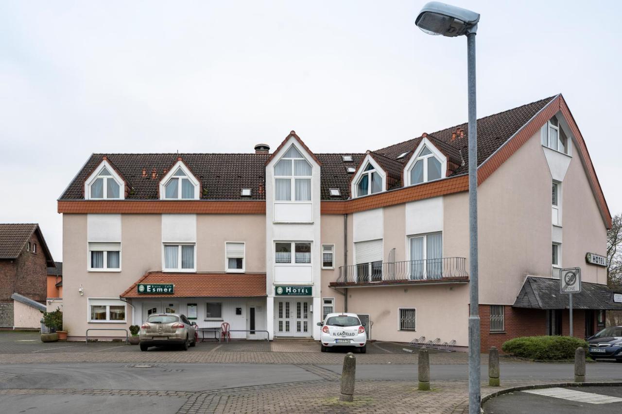 Hotel Esmer Lollar Kültér fotó